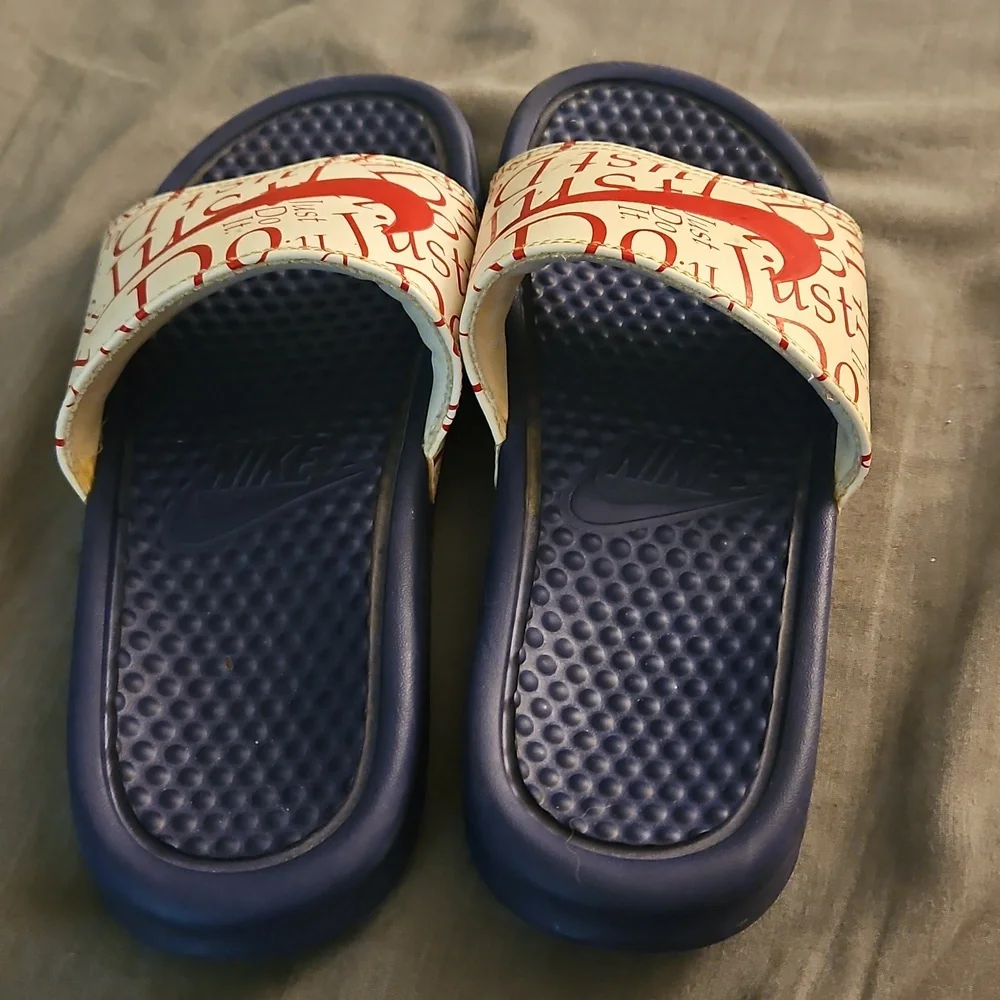 US SIZE 5 Nike‎ Kids Blue and Red Slide Sandals